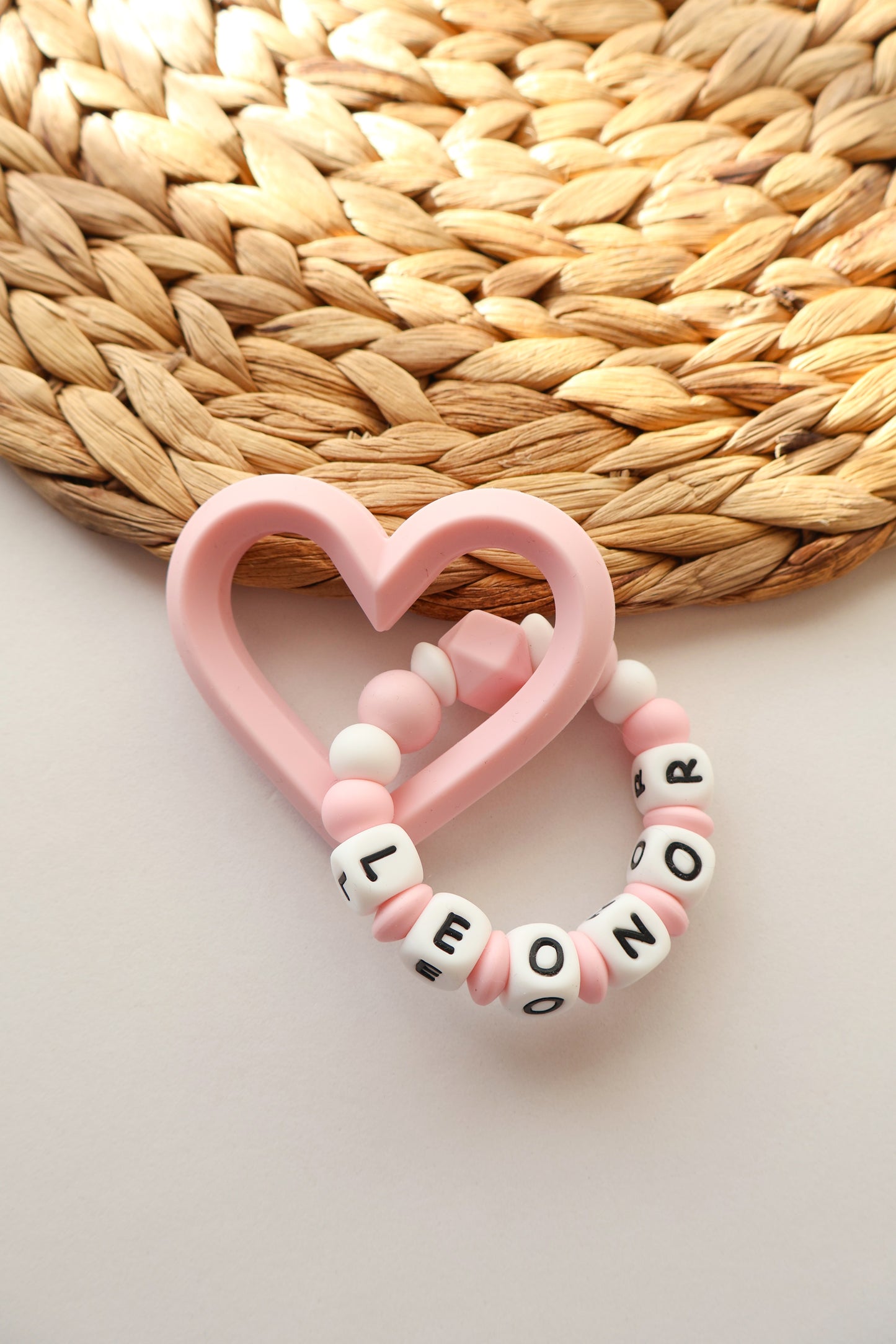 Mordedor Coração rosa