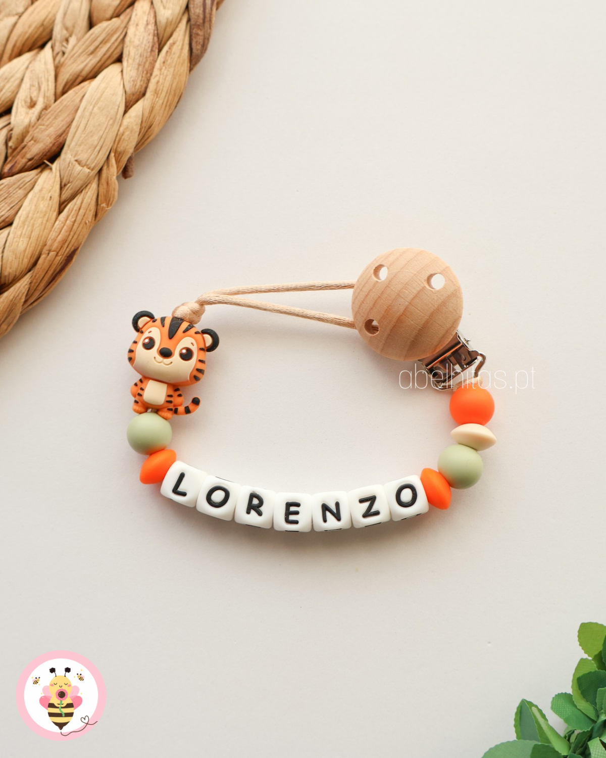 Prendedor de chupeta com nome - Tigre