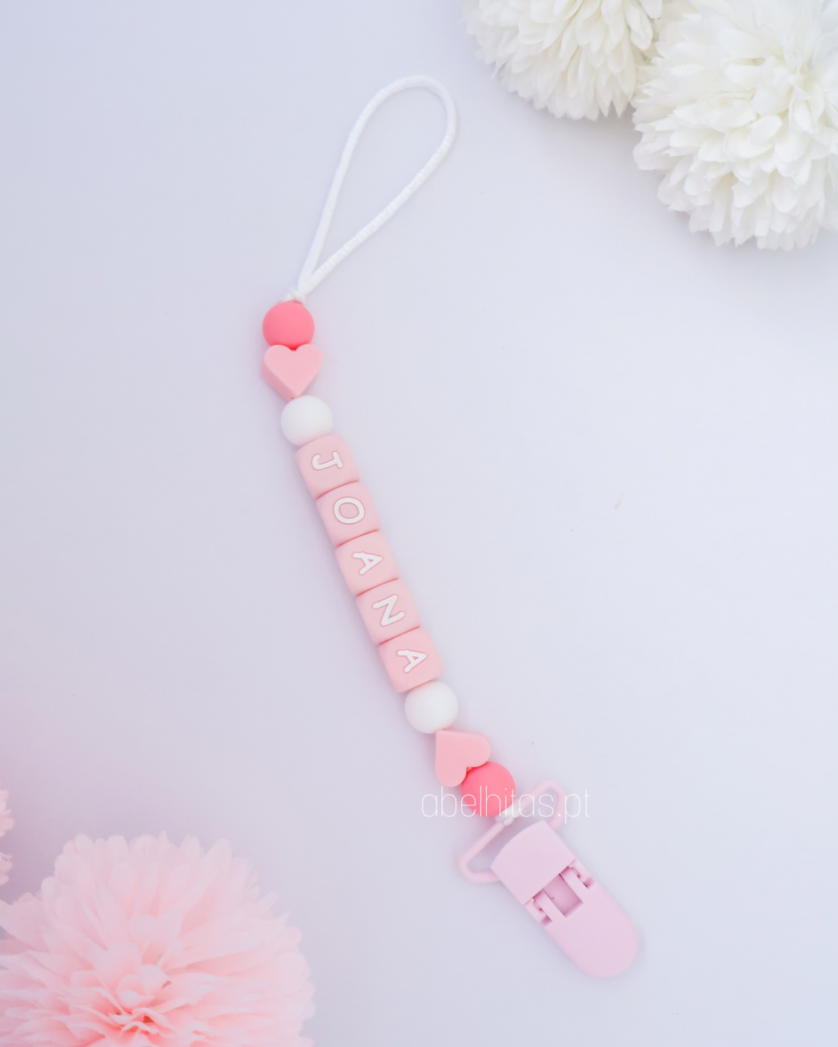 Prendedor de chupeta com nome - Cor-de-rosa