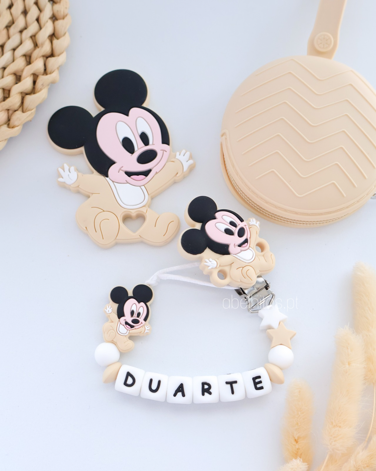 Conjunto Mickey bege