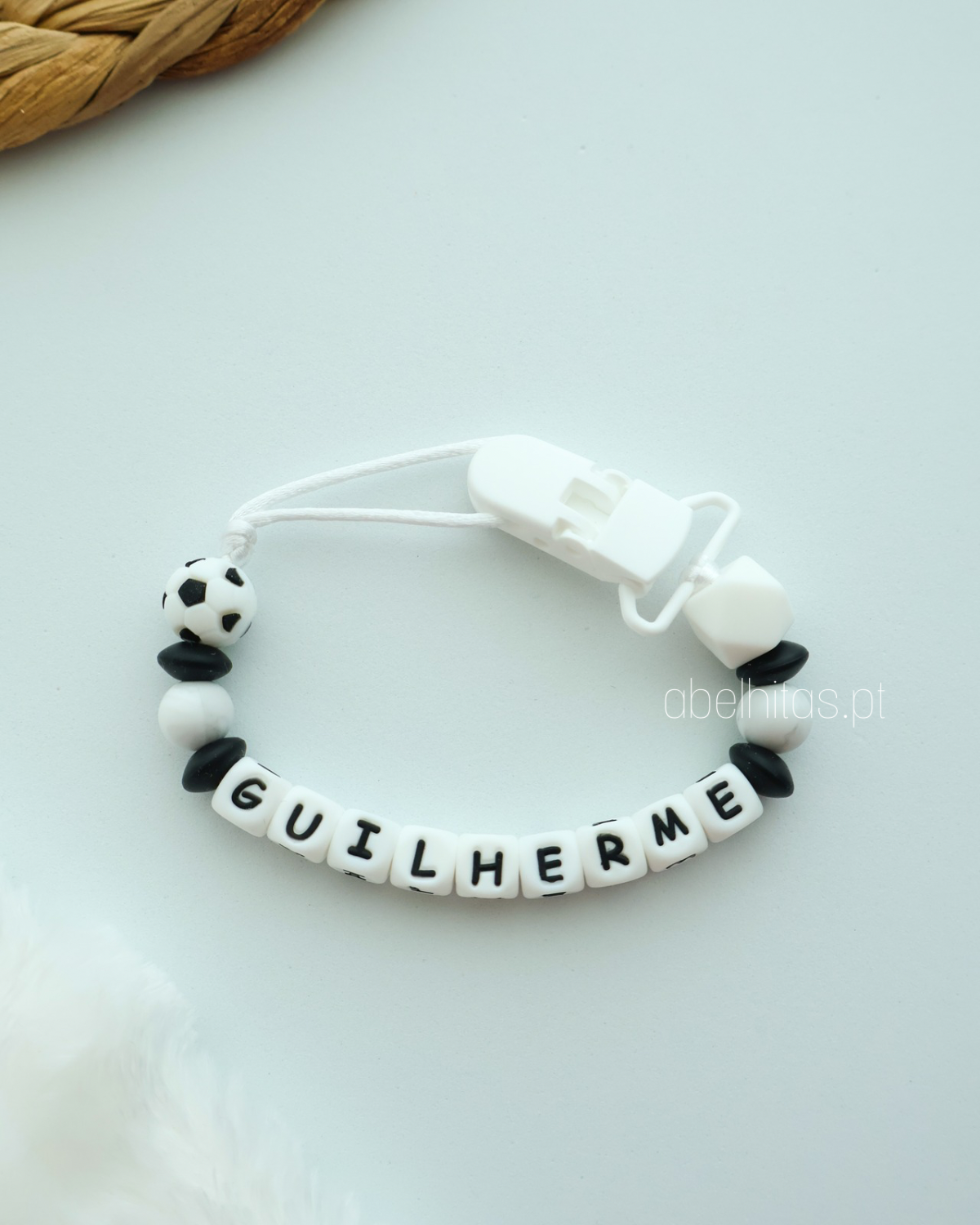 Prendedor de chupeta com nome - Bola de futebol