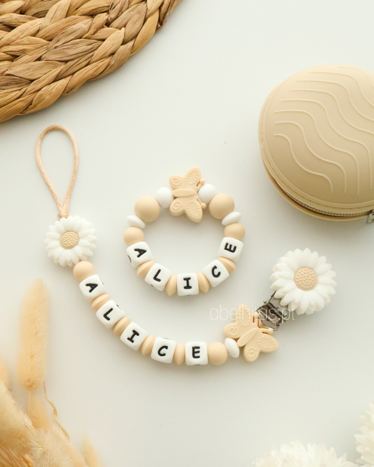 Conjunto Flor e borboleta