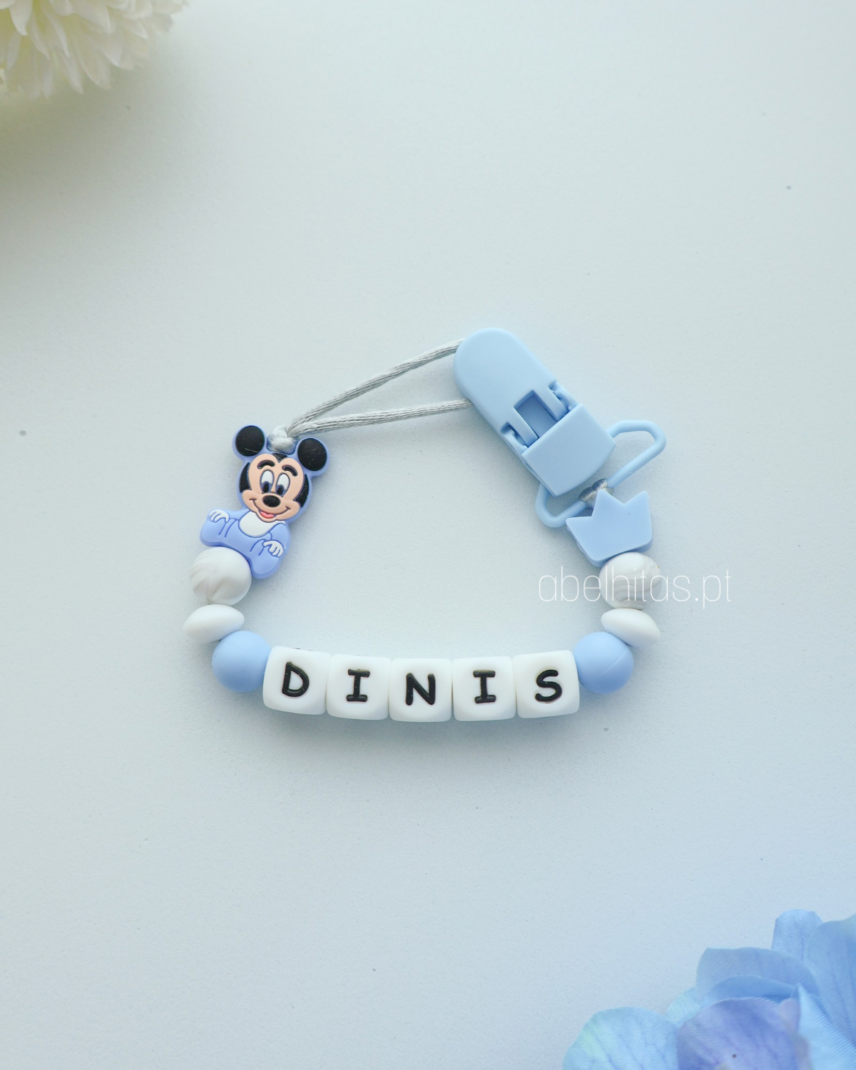 Prendedor de chupeta com nome - Mickey azul
