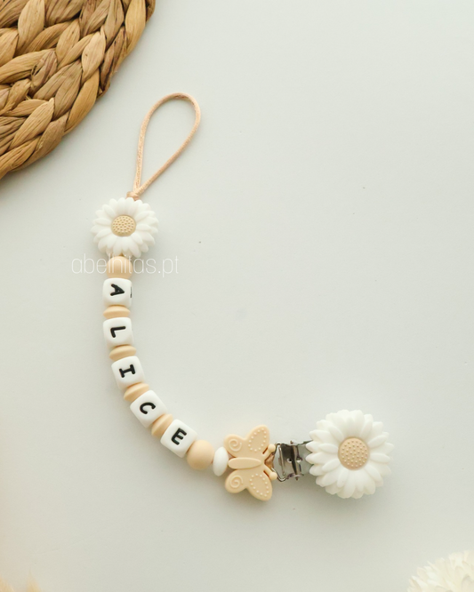 Prendedor de chupeta com nome - Flor e borboleta