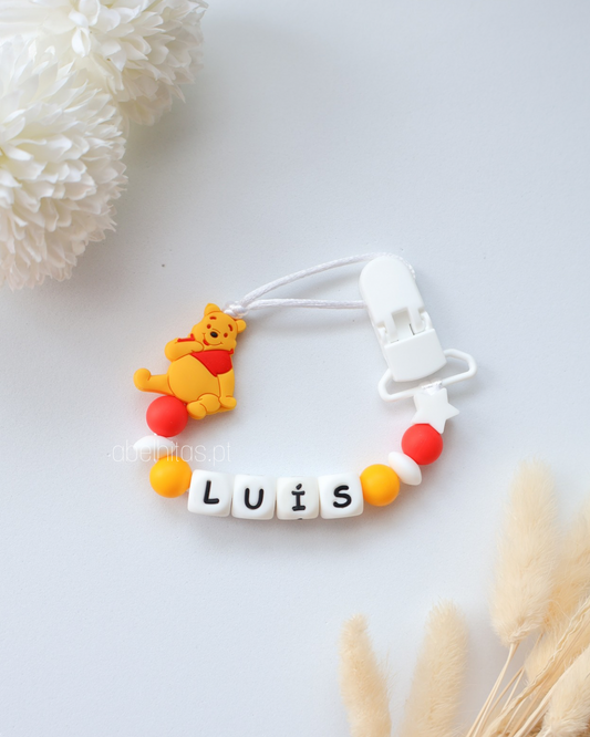 Prendedor de chupeta com nome - Winnie The Pooh