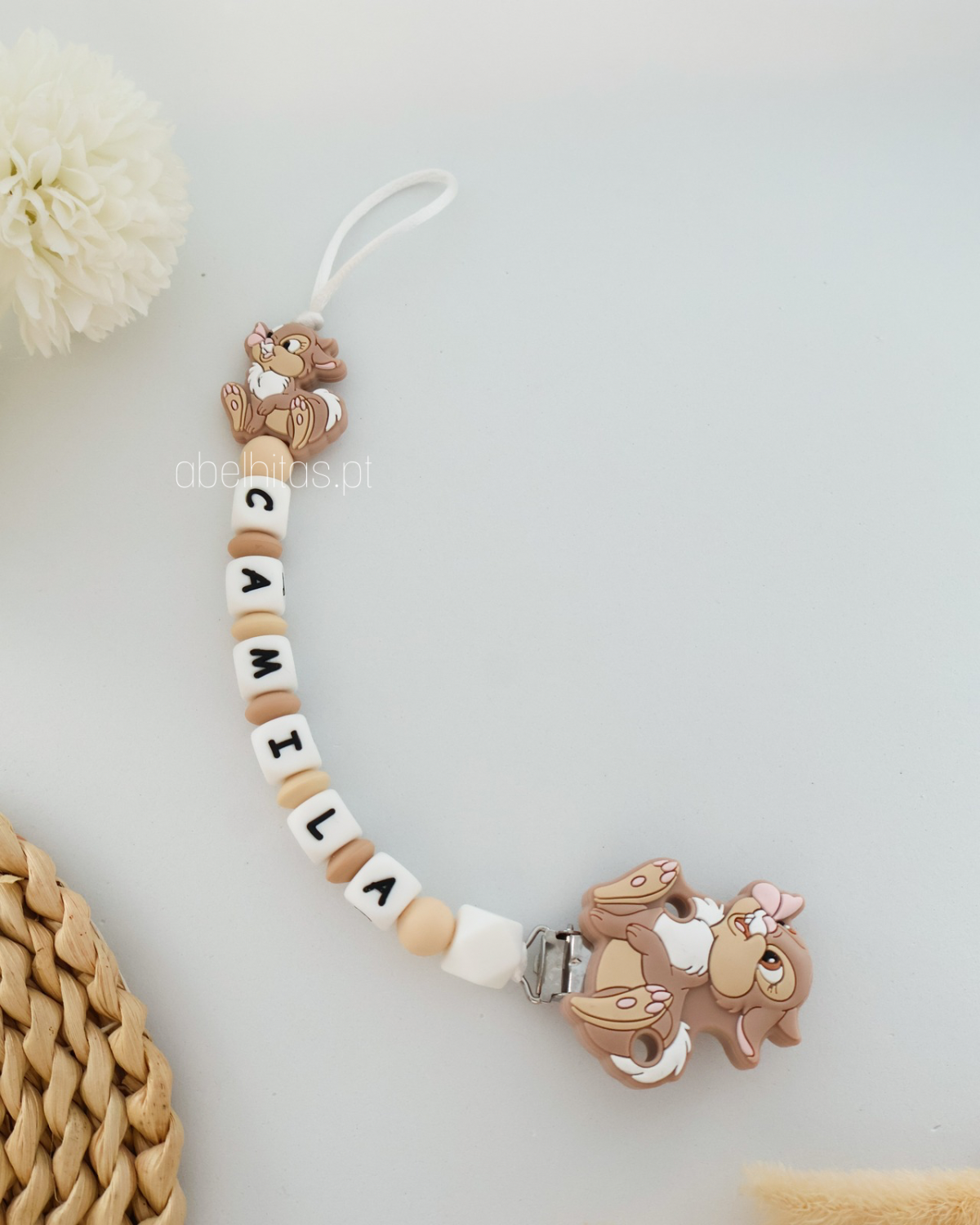Prendedor de chupeta com nome - Miss Tambor