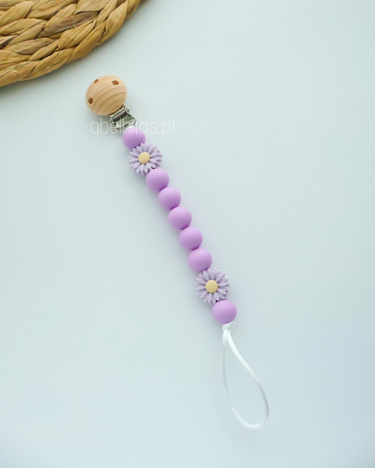 Prendedor de chupeta sem nome - Flores