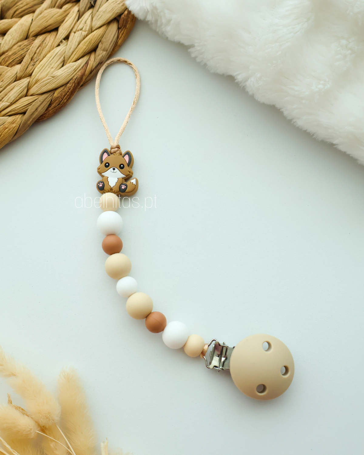 Nameless Pacifier clip - Fox