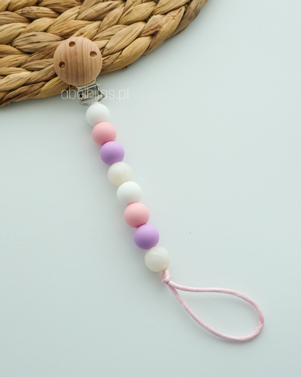 Prendedor de chupeta sem nome - simples colorido