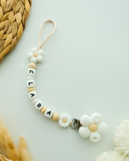 Conjunto Flores brancas