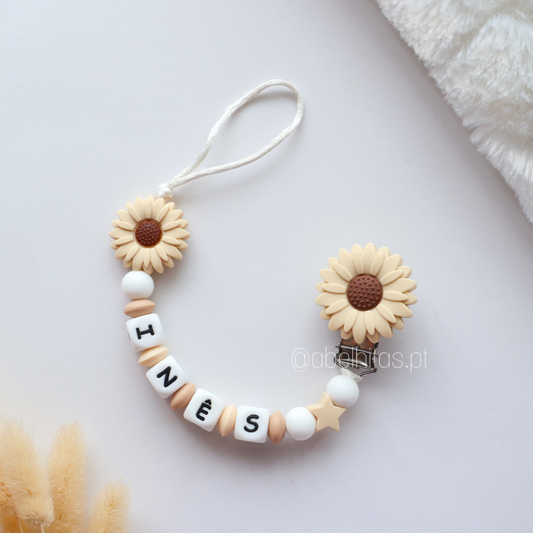 Prendedor de chupeta com nome - Flor bege